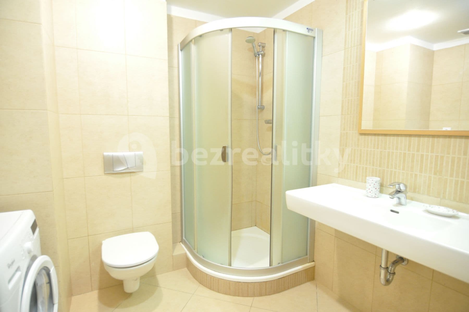 Prenájom bytu 2-izbový 59 m², Na Zatlance, Praha, Praha Prenájom bytu 2-izbový 59 m², Na Zatlance, Praha, Praha