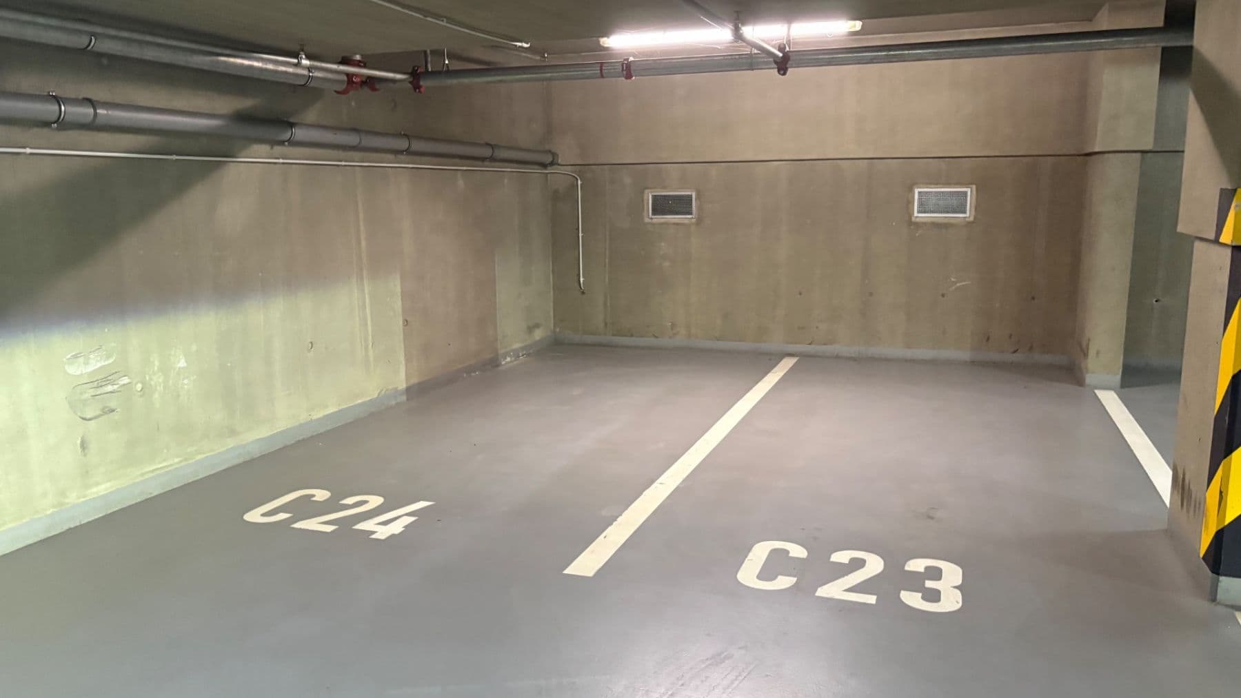 Prenájom bytu 2-izbový 54 m², Na Slatince, Praha, Praha Prenájom bytu 2-izbový 54 m², Na Slatince, Praha, Praha