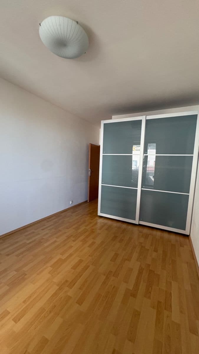 Prenájom bytu 2-izbový 54 m², Na Slatince, Praha, Praha Prenájom bytu 2-izbový 54 m², Na Slatince, Praha, Praha