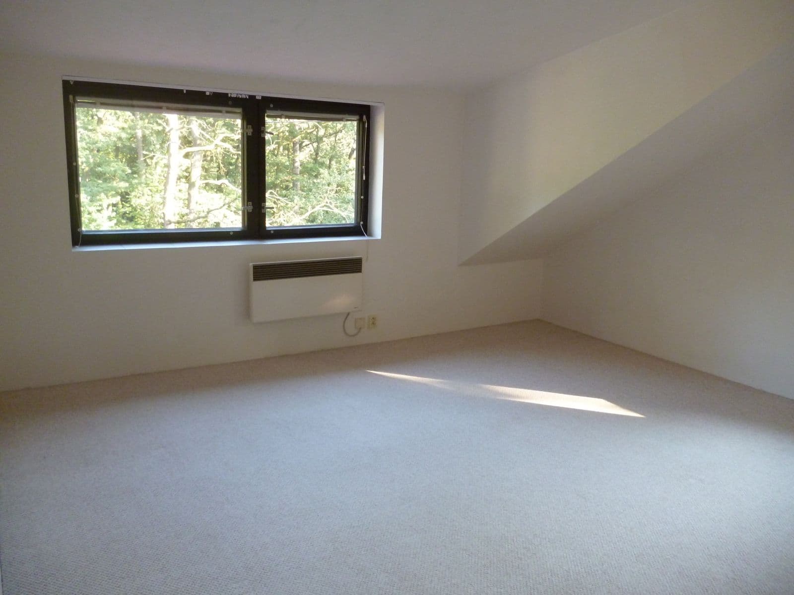 Prenájom bytu 2-izbový 56 m², Jedlová, Černošice, Středočeský kraj Prenájom bytu 2-izbový 56 m², Jedlová, Černošice, Středočeský kraj