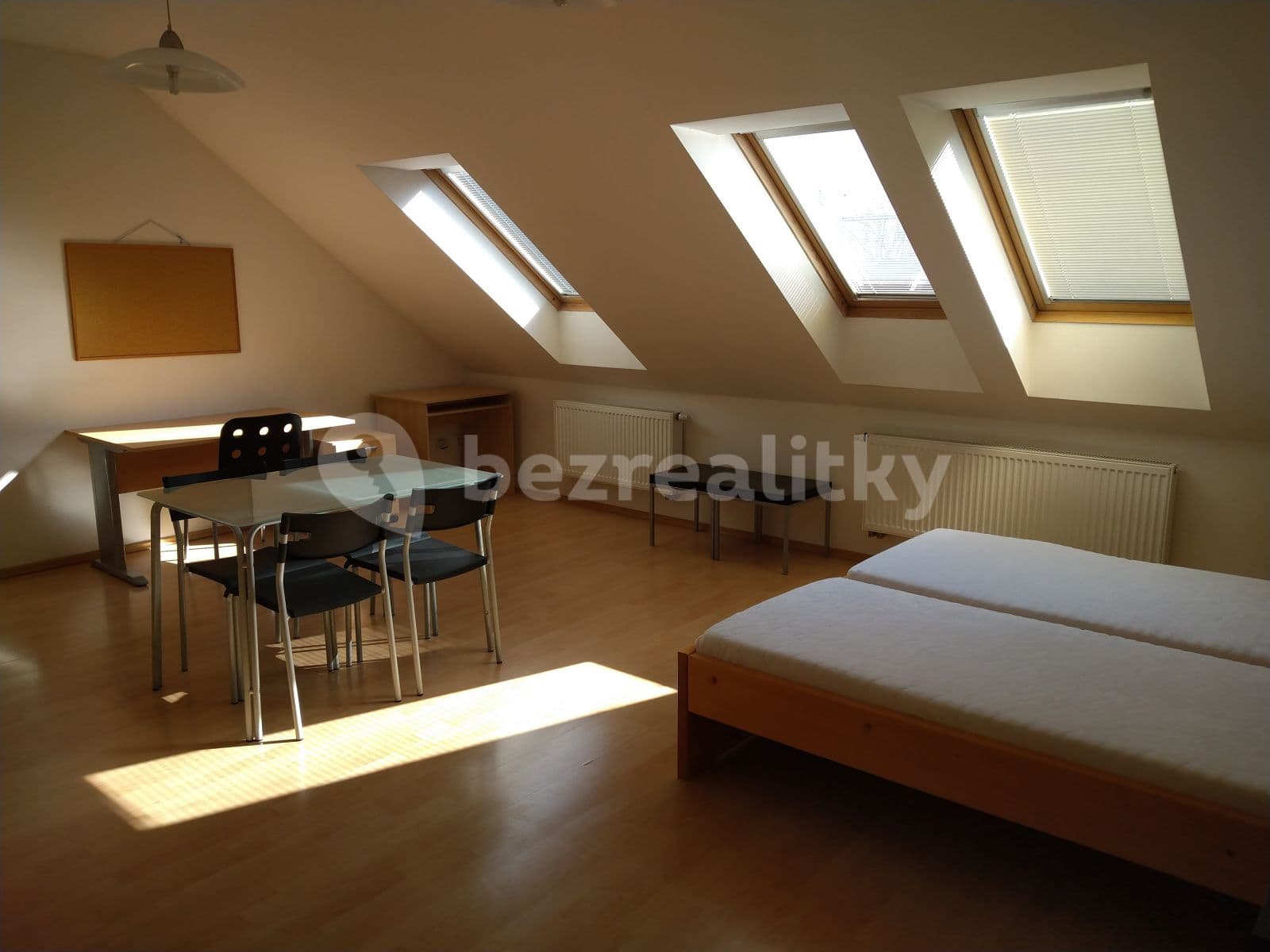 Prenájom bytu 4-izbový 120 m², Bělohorská, Brno, Jihomoravský kraj