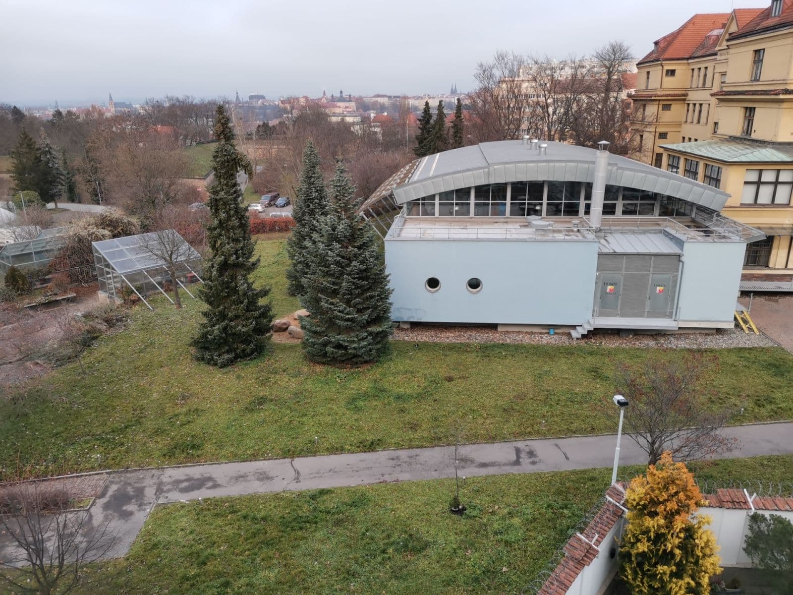 Prenájom bytu 2-izbový 45 m², Na Topolce, Praha, Praha Prenájom bytu 2-izbový 45 m², Na Topolce, Praha, Praha