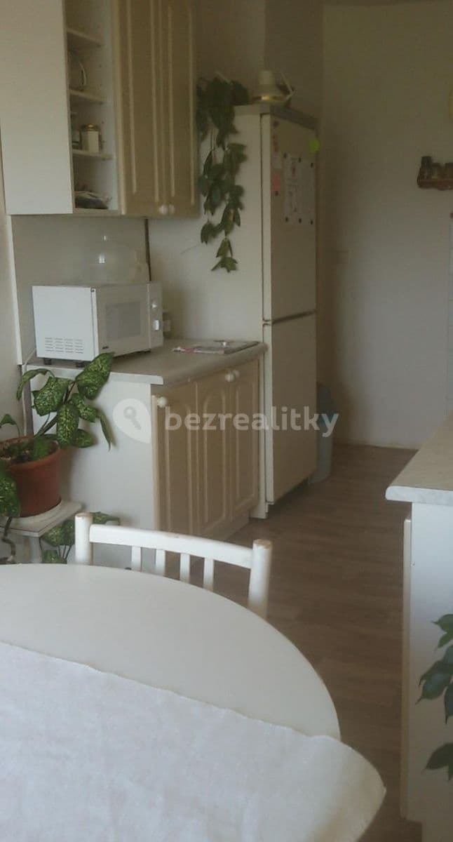 Prenájom bytu 4-izbový 83 m², Koniklecová, Brno, Jihomoravský kraj Prenájom bytu 4-izbový 83 m², Koniklecová, Brno, Jihomoravský kraj