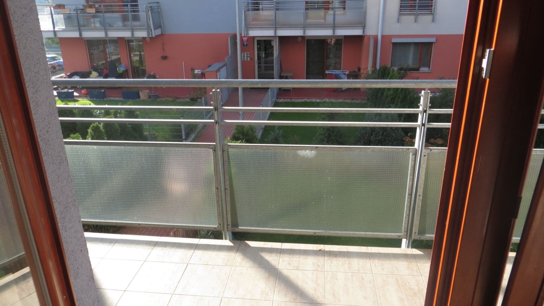 Prenájom bytu 1-izbový 32 m², Jana Přibíka, Praha, Praha Prenájom bytu 1-izbový 32 m², Jana Přibíka, Praha, Praha