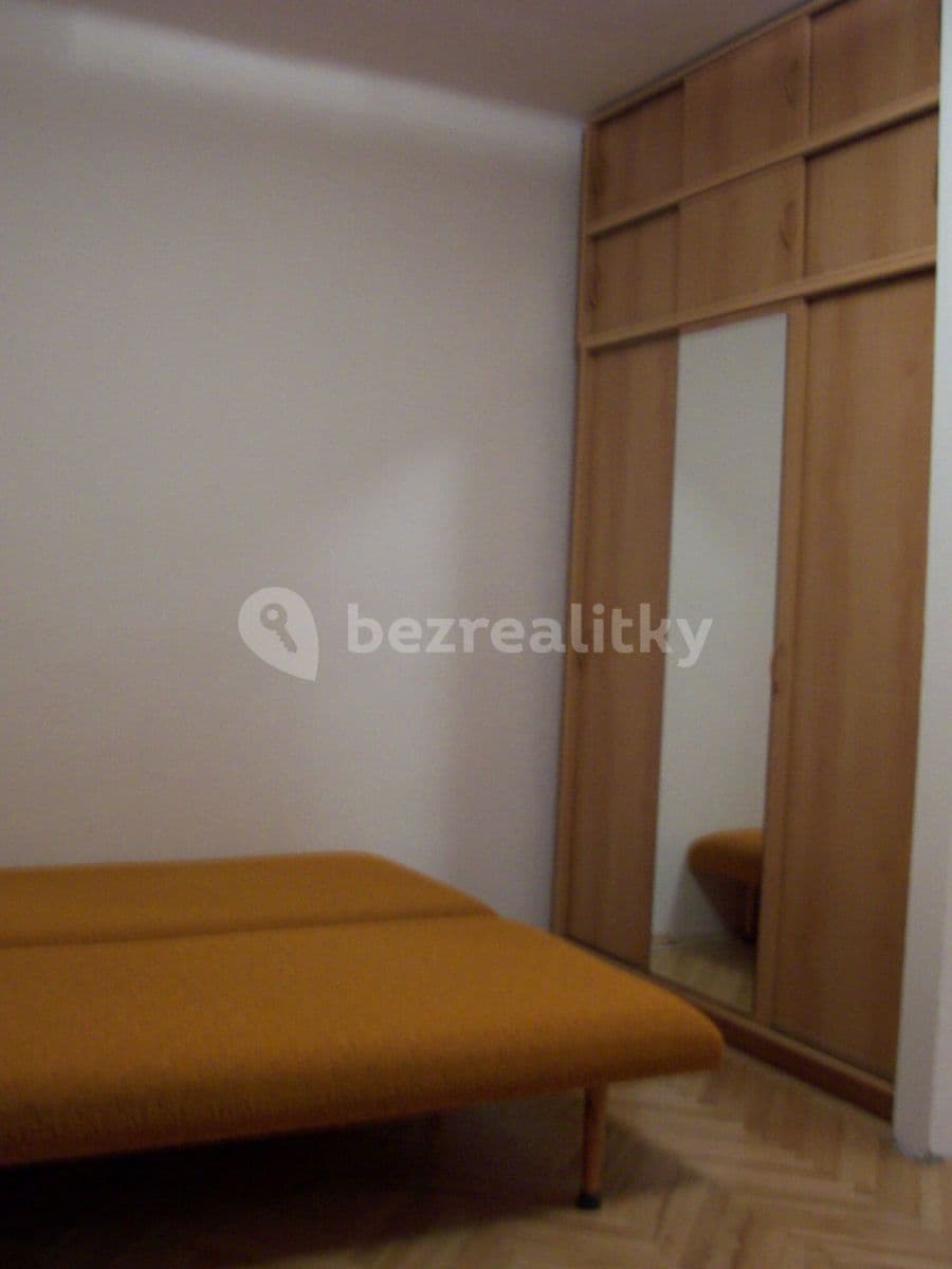 Prenájom bytu 1-izbový 36 m², Gruzínská, Praha, Praha Prenájom bytu 1-izbový 36 m², Gruzínská, Praha, Praha