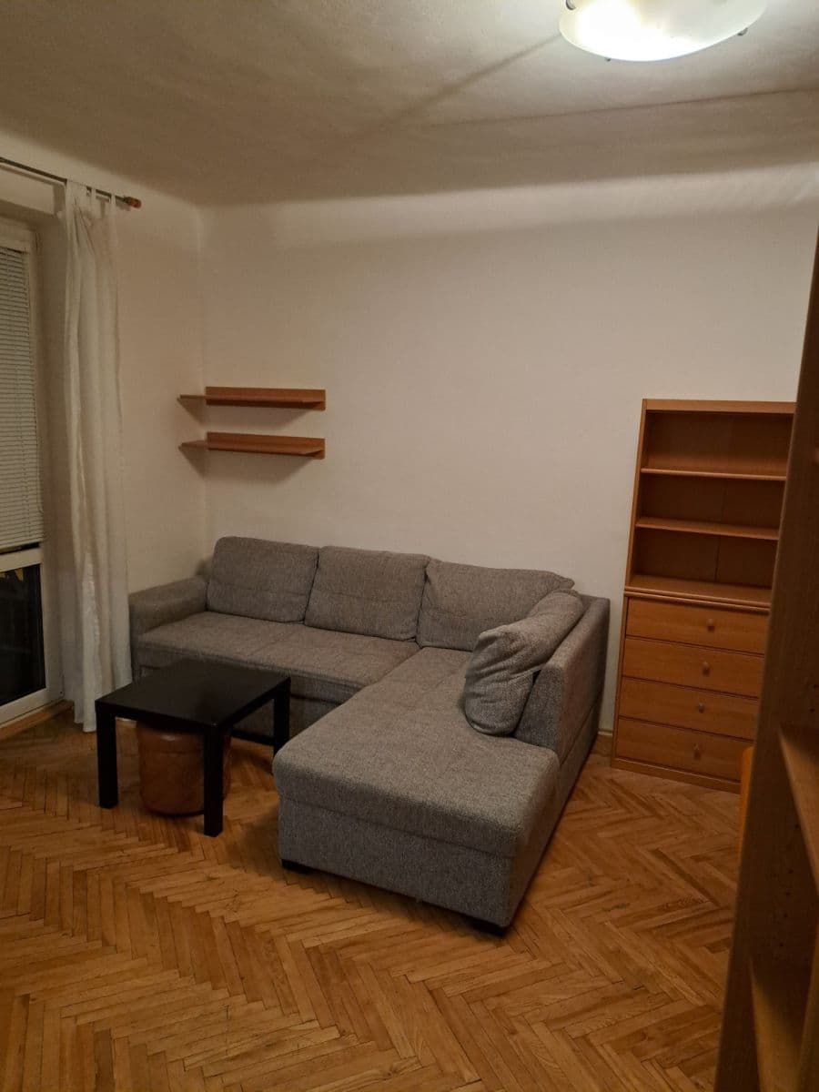Prenájom bytu 1-izbový 36 m², Gruzínská, Praha, Praha Prenájom bytu 1-izbový 36 m², Gruzínská, Praha, Praha
