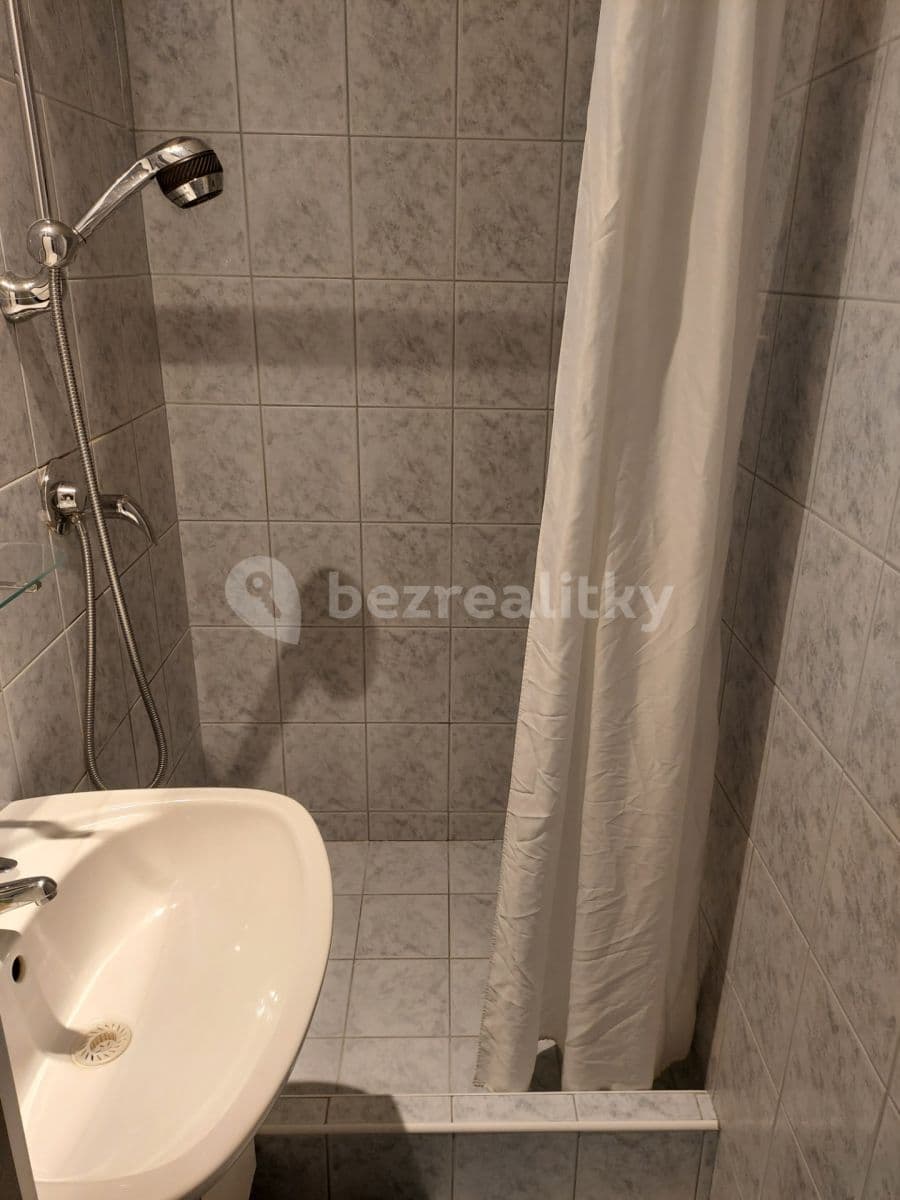 Prenájom bytu Garsoniéra 27 m², Nad lesním divadlem, Praha, Praha Prenájom bytu Garsoniéra 27 m², Nad lesním divadlem, Praha, Praha