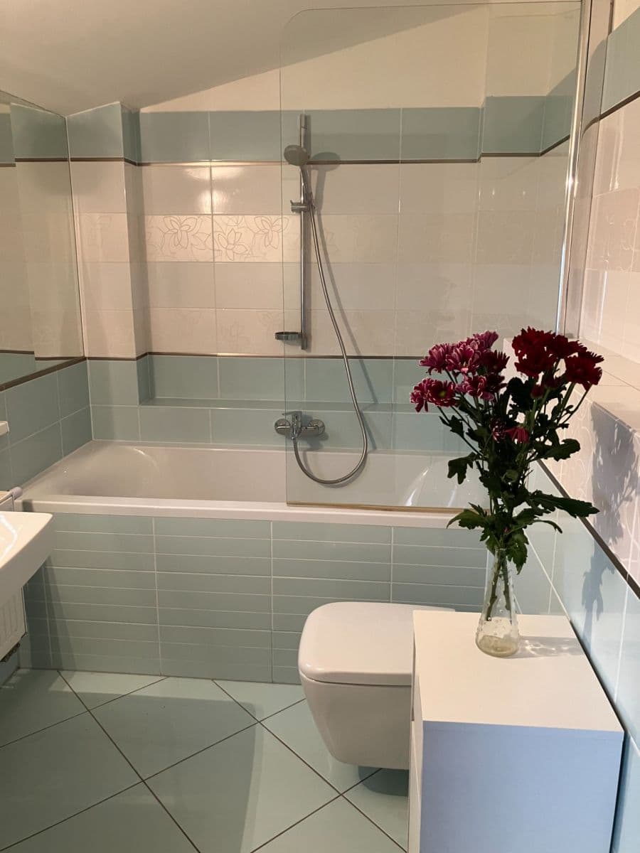 Prenájom domu 286 m², pozemek 447 m², Habrová, Horoměřice, Středočeský kraj Prenájom domu 286 m², pozemek 447 m², Habrová, Horoměřice, Středočeský kraj