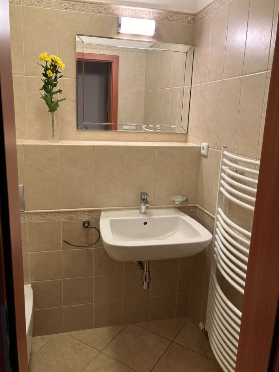 Prenájom domu 286 m², pozemek 447 m², Habrová, Horoměřice, Středočeský kraj Prenájom domu 286 m², pozemek 447 m², Habrová, Horoměřice, Středočeský kraj