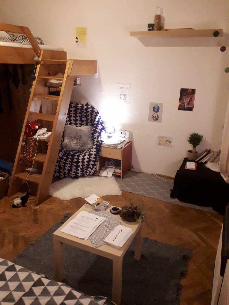 Prenájom bytu 1-izbový 26 m², Kolbenova, Praha, Praha Prenájom bytu 1-izbový 26 m², Kolbenova, Praha, Praha