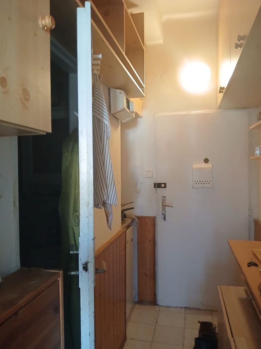 Prenájom bytu 1-izbový 26 m², Kolbenova, Praha, Praha Prenájom bytu 1-izbový 26 m², Kolbenova, Praha, Praha
