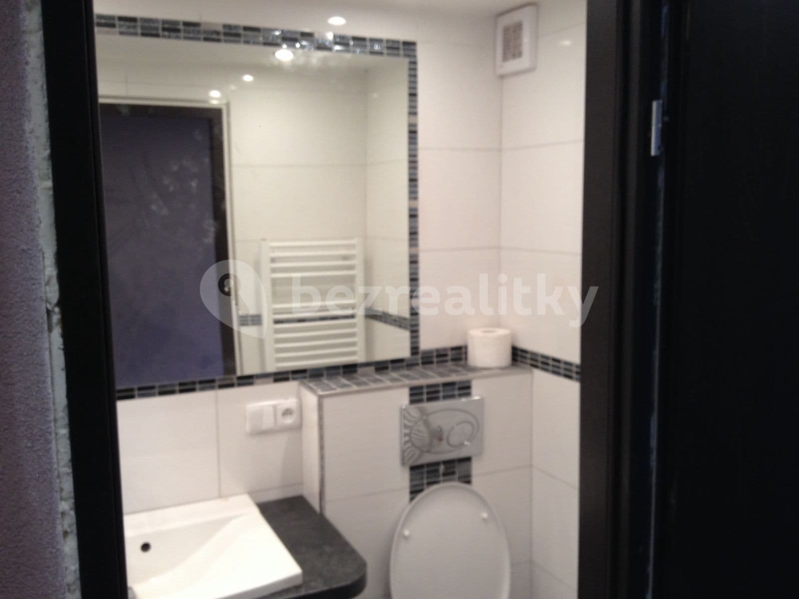 Prenájom bytu 2-izbový 70 m², Frýdlantská, Chrastava, Liberecký kraj Prenájom bytu 2-izbový 70 m², Frýdlantská, Chrastava, Liberecký kraj