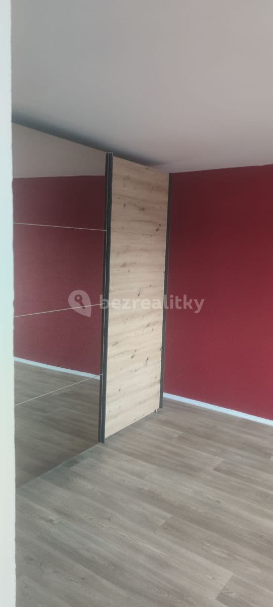 Prenájom bytu 2-izbový 70 m², Frýdlantská, Chrastava, Liberecký kraj Prenájom bytu 2-izbový 70 m², Frýdlantská, Chrastava, Liberecký kraj