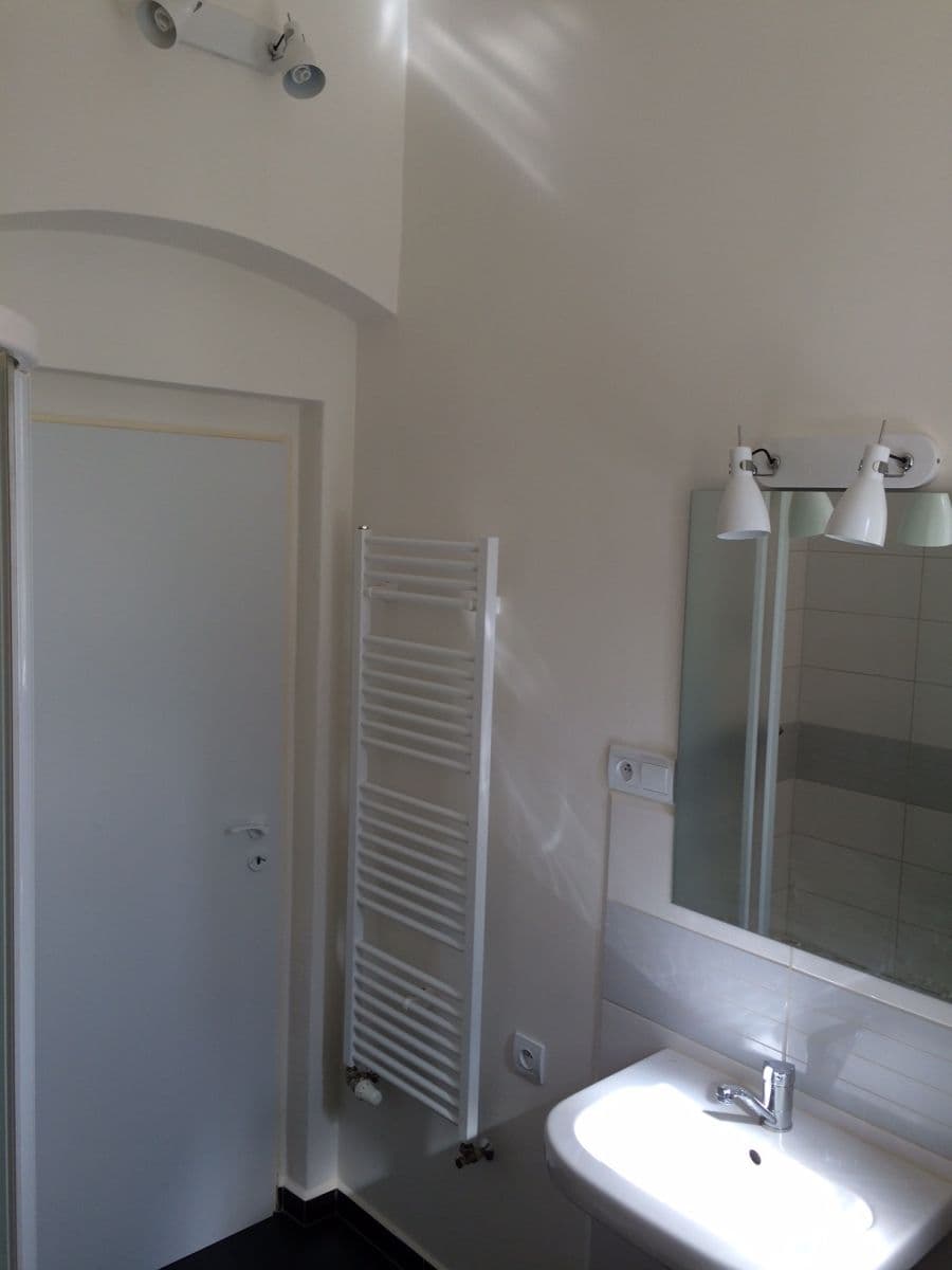 Prenájom bytu 2-izbový 56 m², Písečná, Cheb, Karlovarský kraj Prenájom bytu 2-izbový 56 m², Písečná, Cheb, Karlovarský kraj