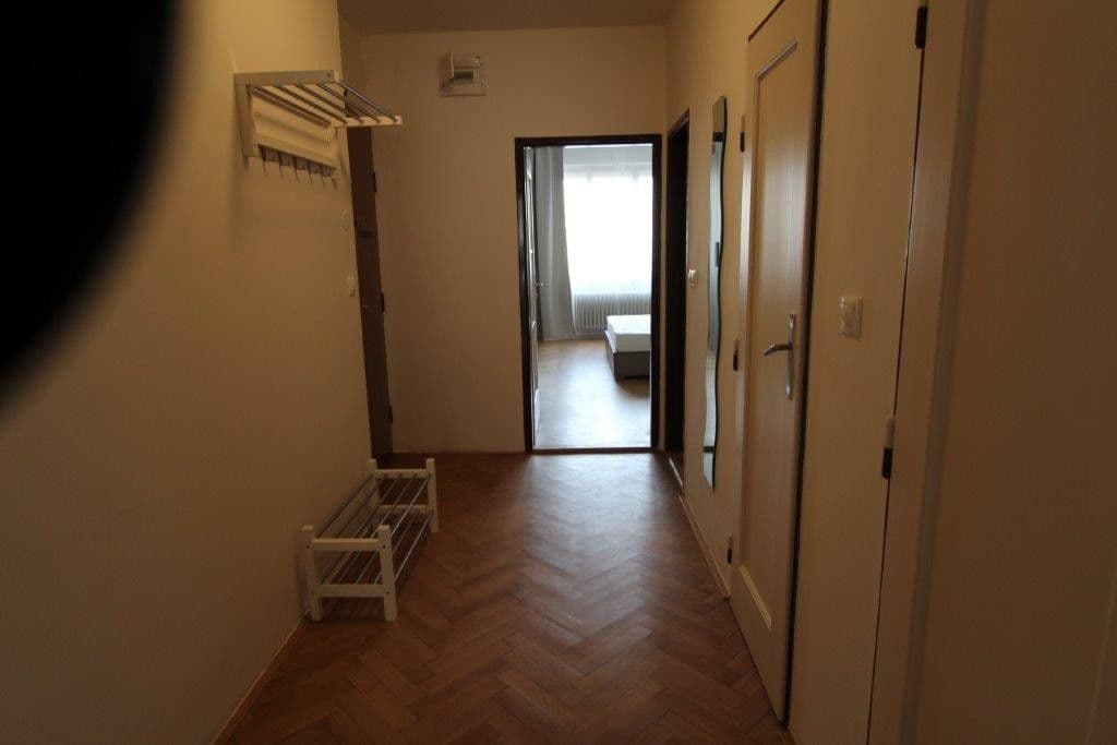 Prenájom bytu 2-izbový 61 m², Užocká, Praha, Praha Prenájom bytu 2-izbový 61 m², Užocká, Praha, Praha