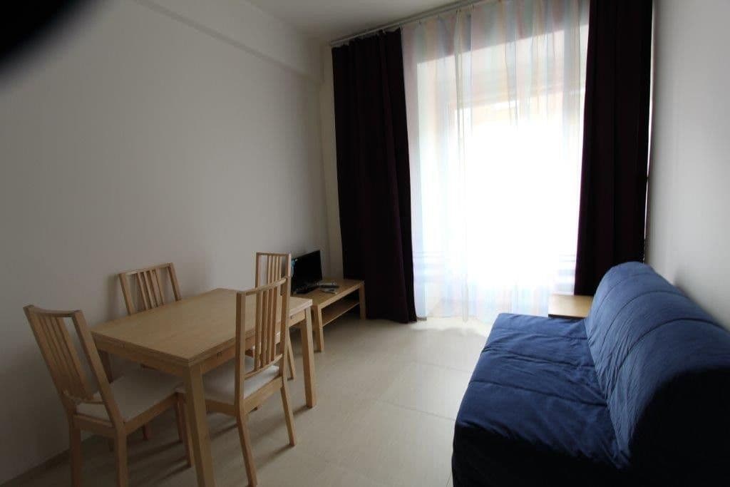 Prenájom bytu 2-izbový 61 m², Užocká, Praha, Praha Prenájom bytu 2-izbový 61 m², Užocká, Praha, Praha