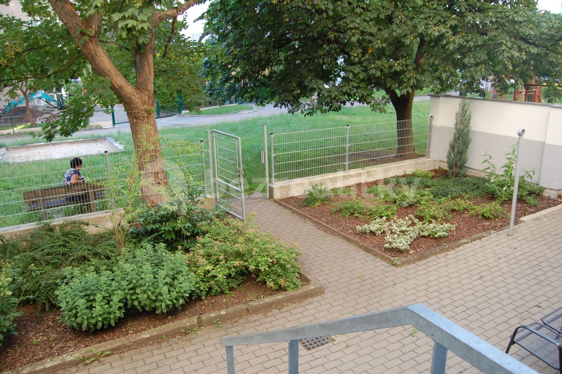 Prenájom bytu 2-izbový 73 m², Smetanovo nábřeží, Hradec Králové, Královéhradecký kraj Prenájom bytu 2-izbový 73 m², Smetanovo nábřeží, Hradec Králové, Královéhradecký kraj