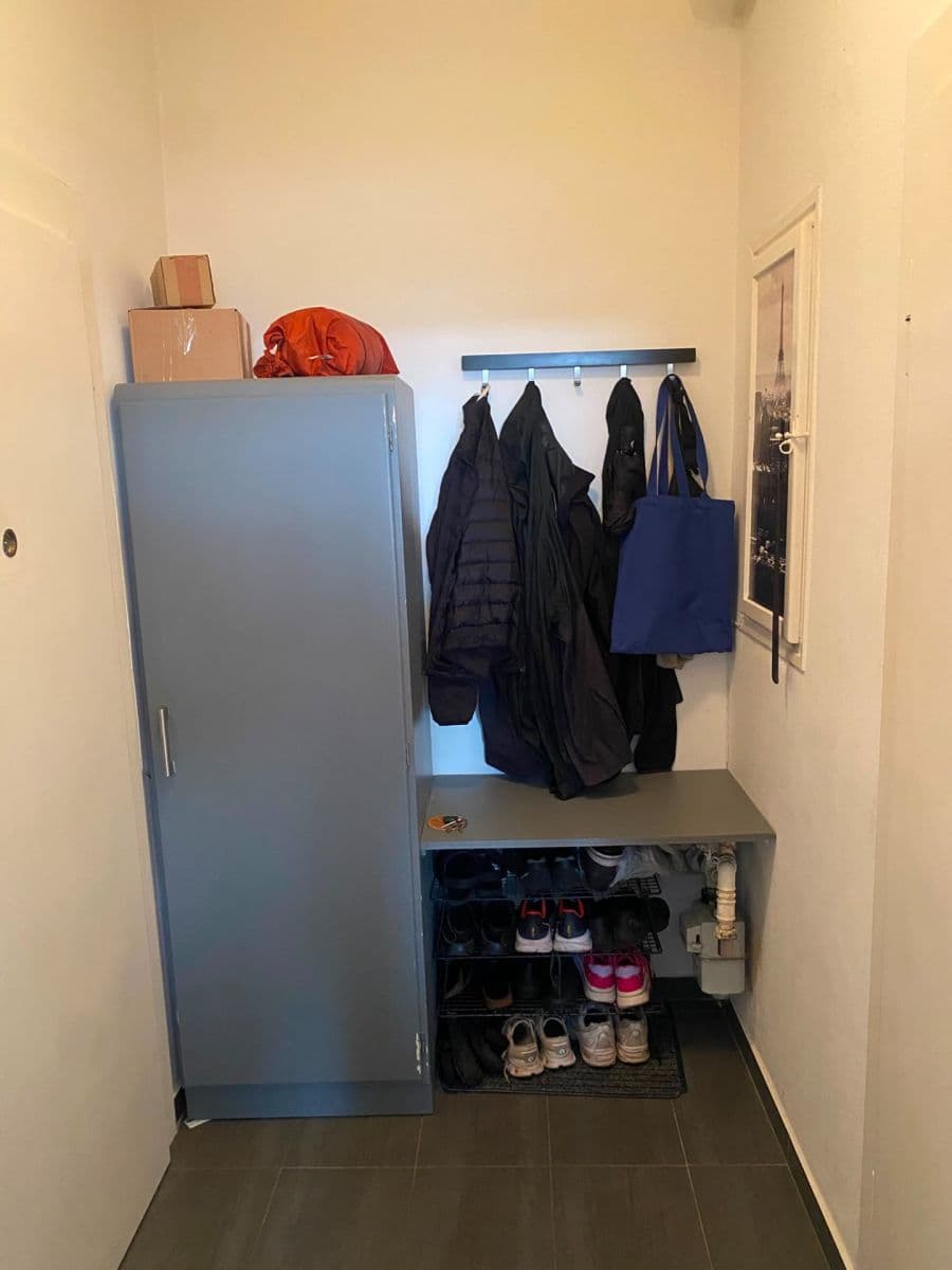 Prenájom bytu 1-izbový 28 m², Šlikova, Praha, Praha Prenájom bytu 1-izbový 28 m², Šlikova, Praha, Praha