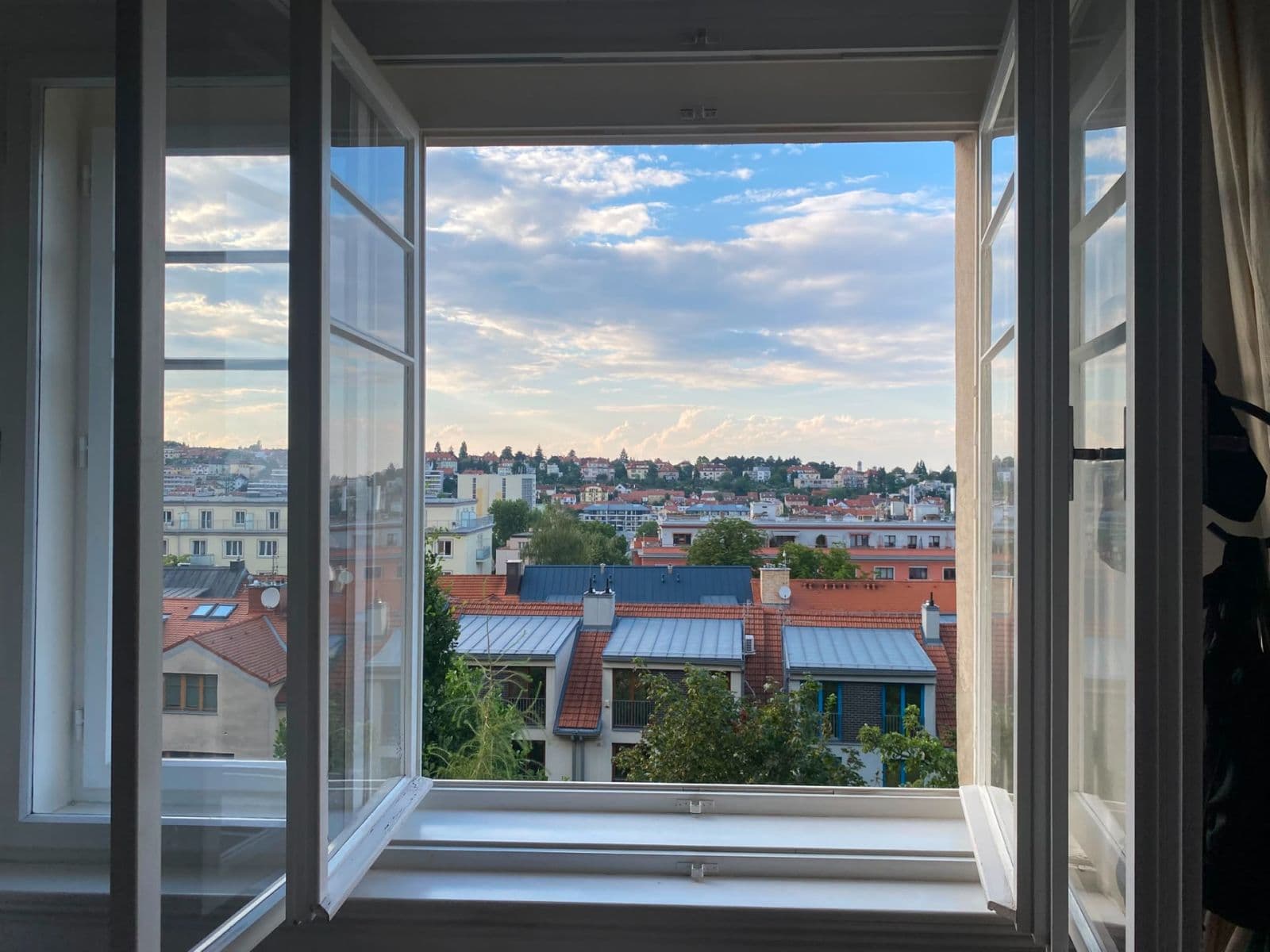 Prenájom bytu 1-izbový 28 m², Šlikova, Praha, Praha Prenájom bytu 1-izbový 28 m², Šlikova, Praha, Praha