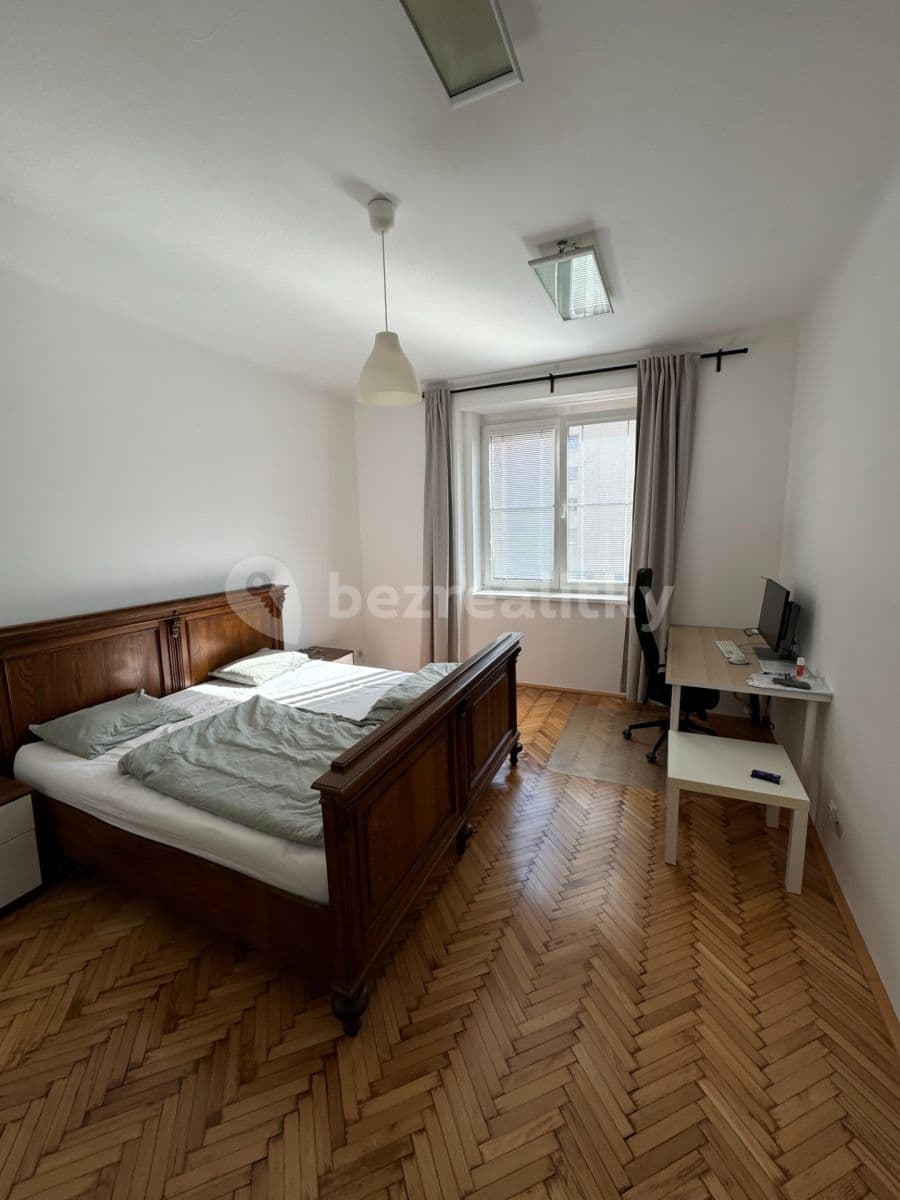 Prenájom bytu 2-izbový 45 m², Na Louži, Praha, Praha Prenájom bytu 2-izbový 45 m², Na Louži, Praha, Praha