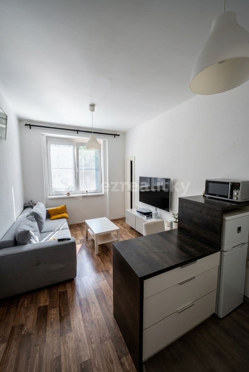 Prenájom bytu 2-izbový 45 m², Na Louži, Praha, Praha Prenájom bytu 2-izbový 45 m², Na Louži, Praha, Praha