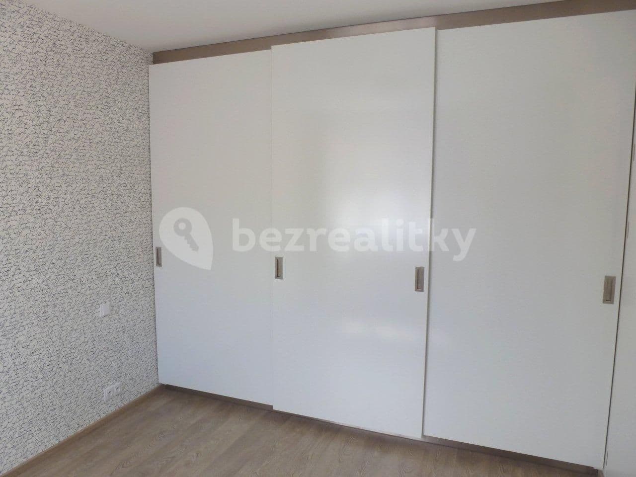 Prenájom bytu 2-izbový 48 m², Slezská, Praha, Praha Prenájom bytu 2-izbový 48 m², Slezská, Praha, Praha