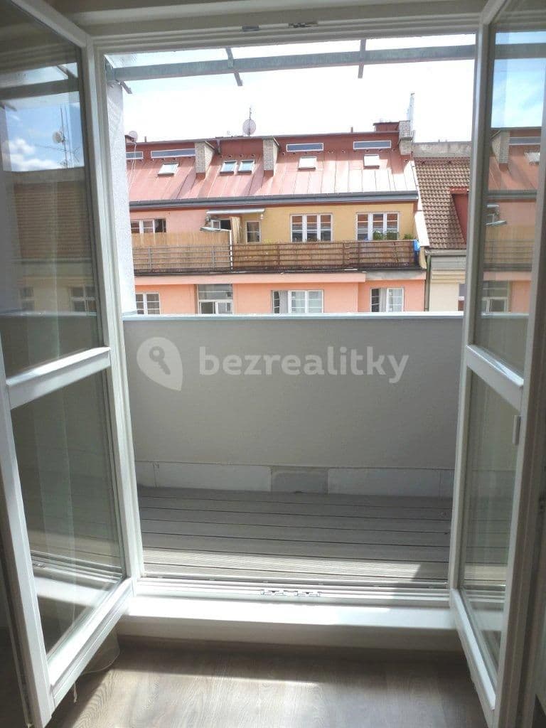 Prenájom bytu 2-izbový 48 m², Slezská, Praha, Praha Prenájom bytu 2-izbový 48 m², Slezská, Praha, Praha