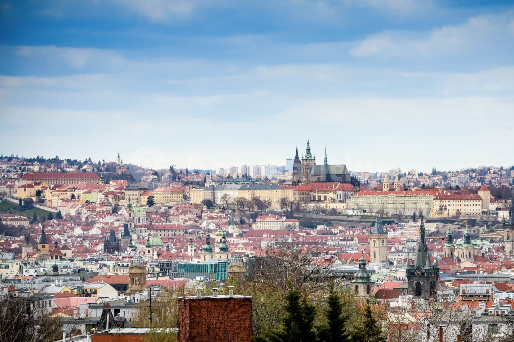 Prenájom bytu 2-izbový 75 m², U Rajské zahrady, Praha, Praha Prenájom bytu 2-izbový 75 m², U Rajské zahrady, Praha, Praha