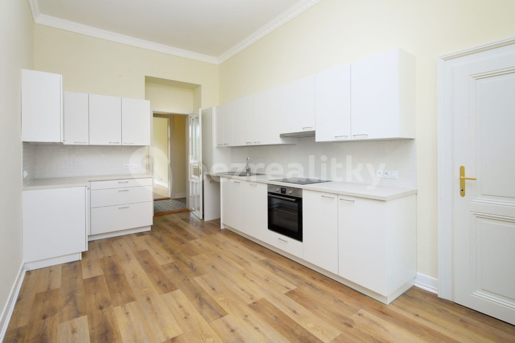 Prenájom bytu 2-izbový 75 m², U Rajské zahrady, Praha, Praha Prenájom bytu 2-izbový 75 m², U Rajské zahrady, Praha, Praha