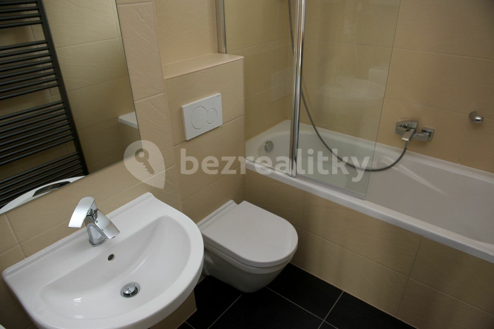 Prenájom bytu 2-izbový 52 m², Chrastavská, Praha, Praha Prenájom bytu 2-izbový 52 m², Chrastavská, Praha, Praha