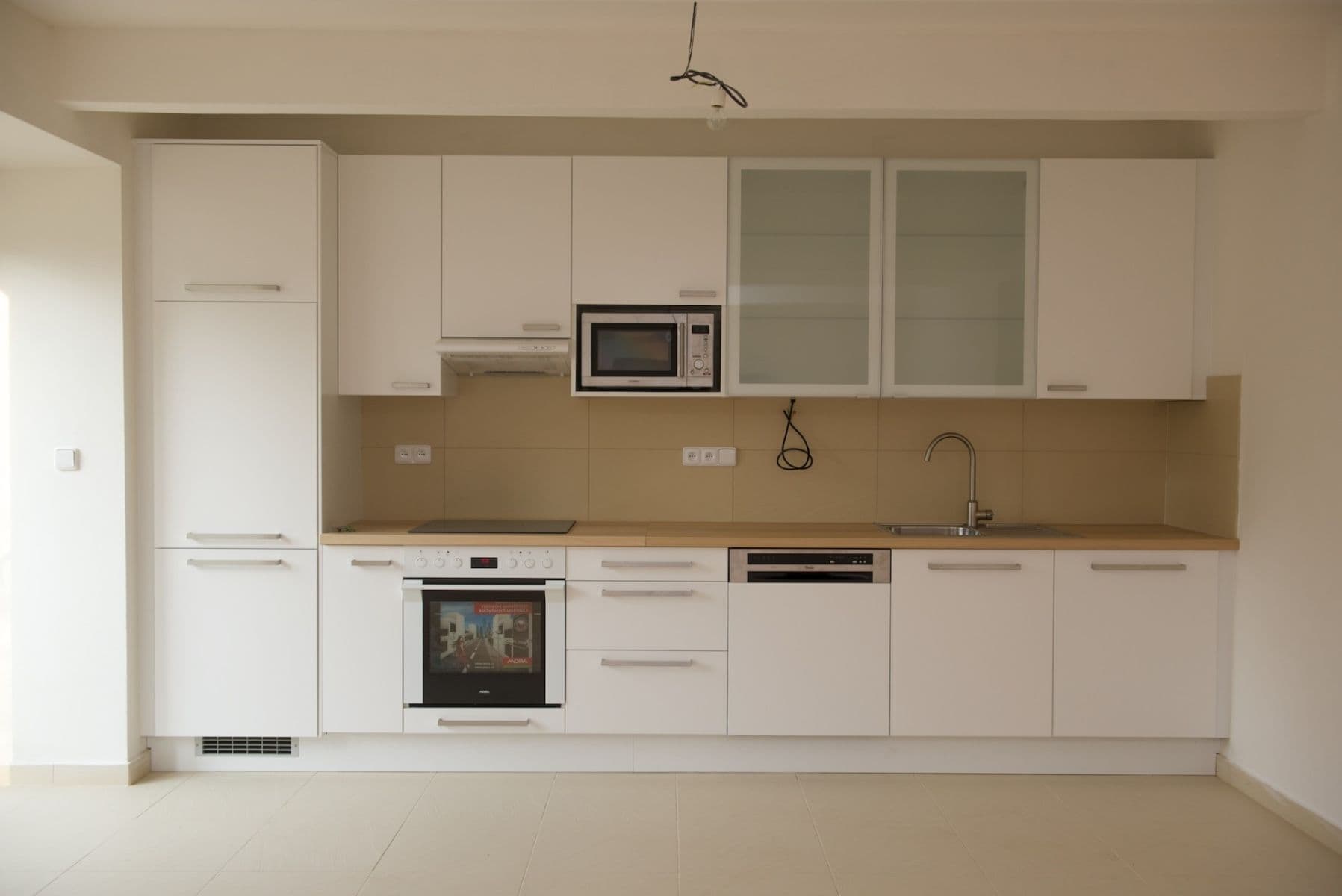 Prenájom bytu 2-izbový 52 m², Chrastavská, Praha, Praha Prenájom bytu 2-izbový 52 m², Chrastavská, Praha, Praha