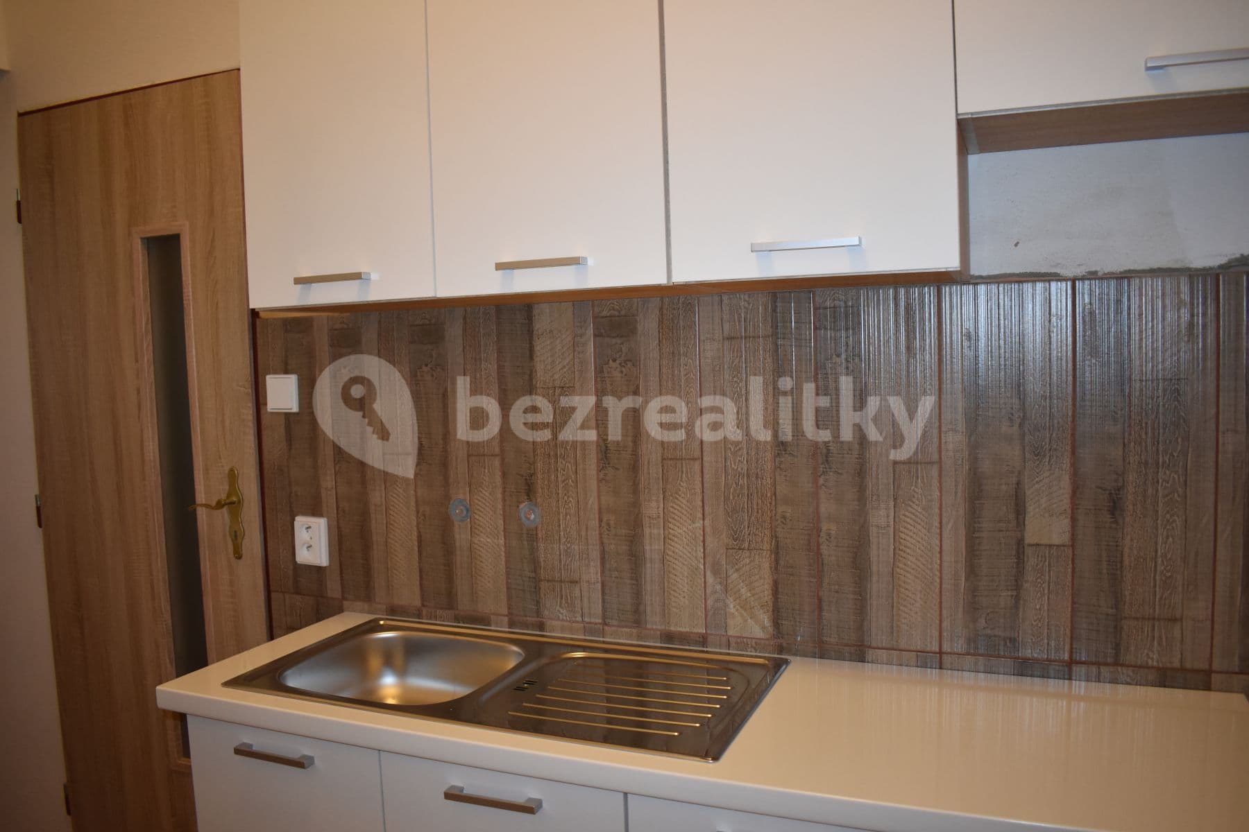 Prenájom bytu 1-izbový 25 m², Vídeňská, Brno, Jihomoravský kraj Prenájom bytu 1-izbový 25 m², Vídeňská, Brno, Jihomoravský kraj