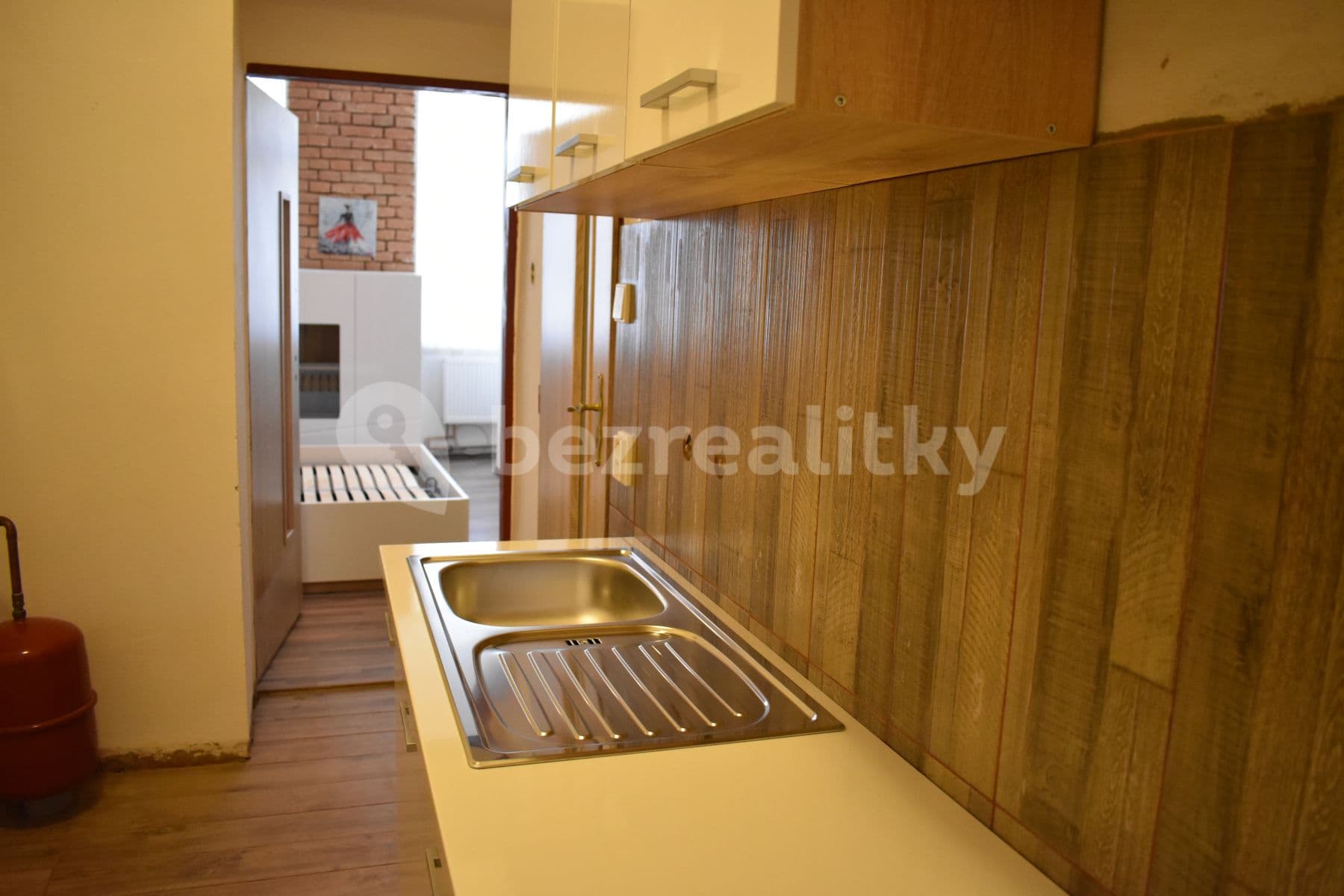 Prenájom bytu 1-izbový 25 m², Vídeňská, Brno, Jihomoravský kraj Prenájom bytu 1-izbový 25 m², Vídeňská, Brno, Jihomoravský kraj