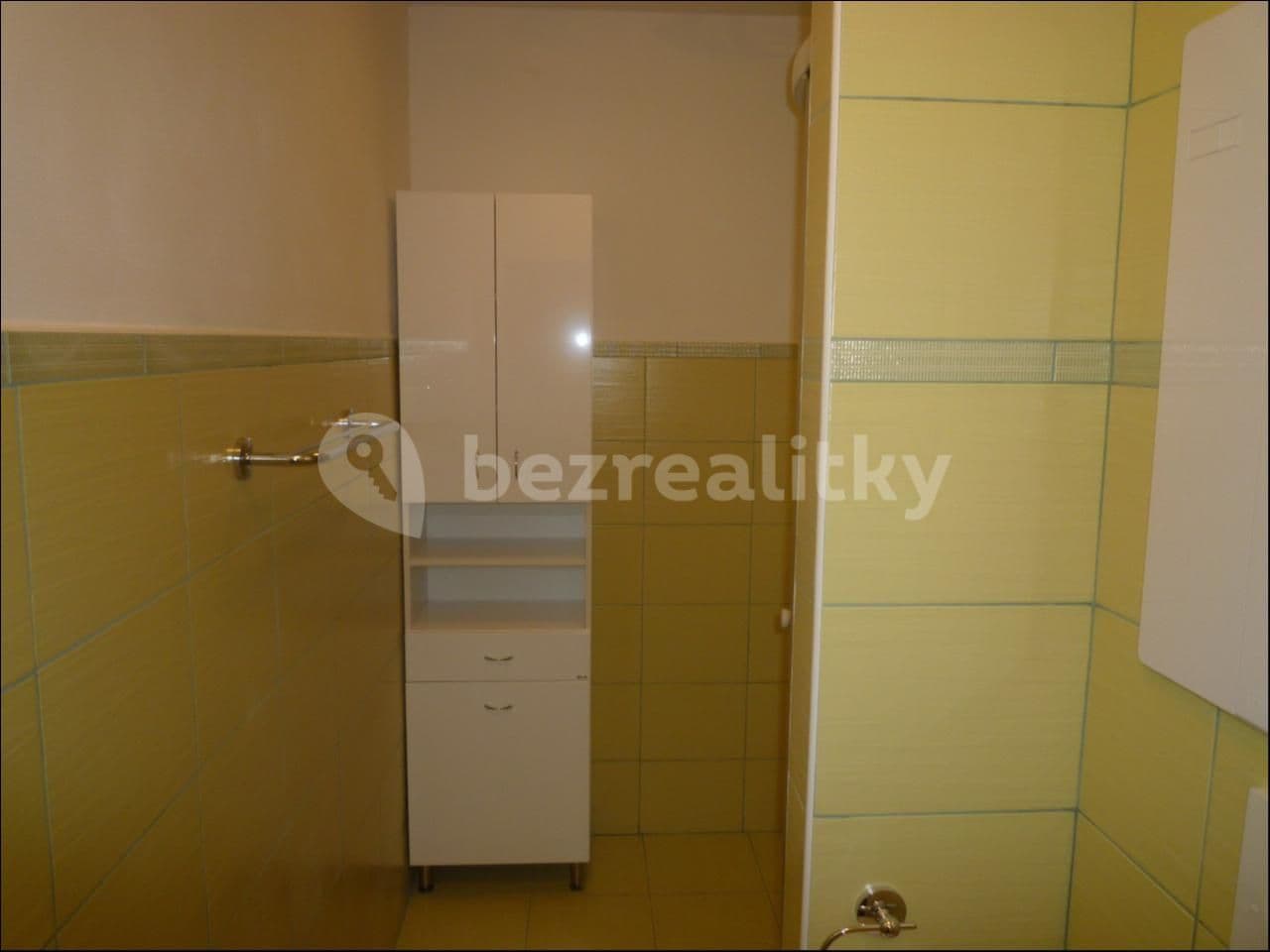 Prenájom bytu 2-izbový 68 m², Za Universitou, Dobruška, Královéhradecký kraj Prenájom bytu 2-izbový 68 m², Za Universitou, Dobruška, Královéhradecký kraj