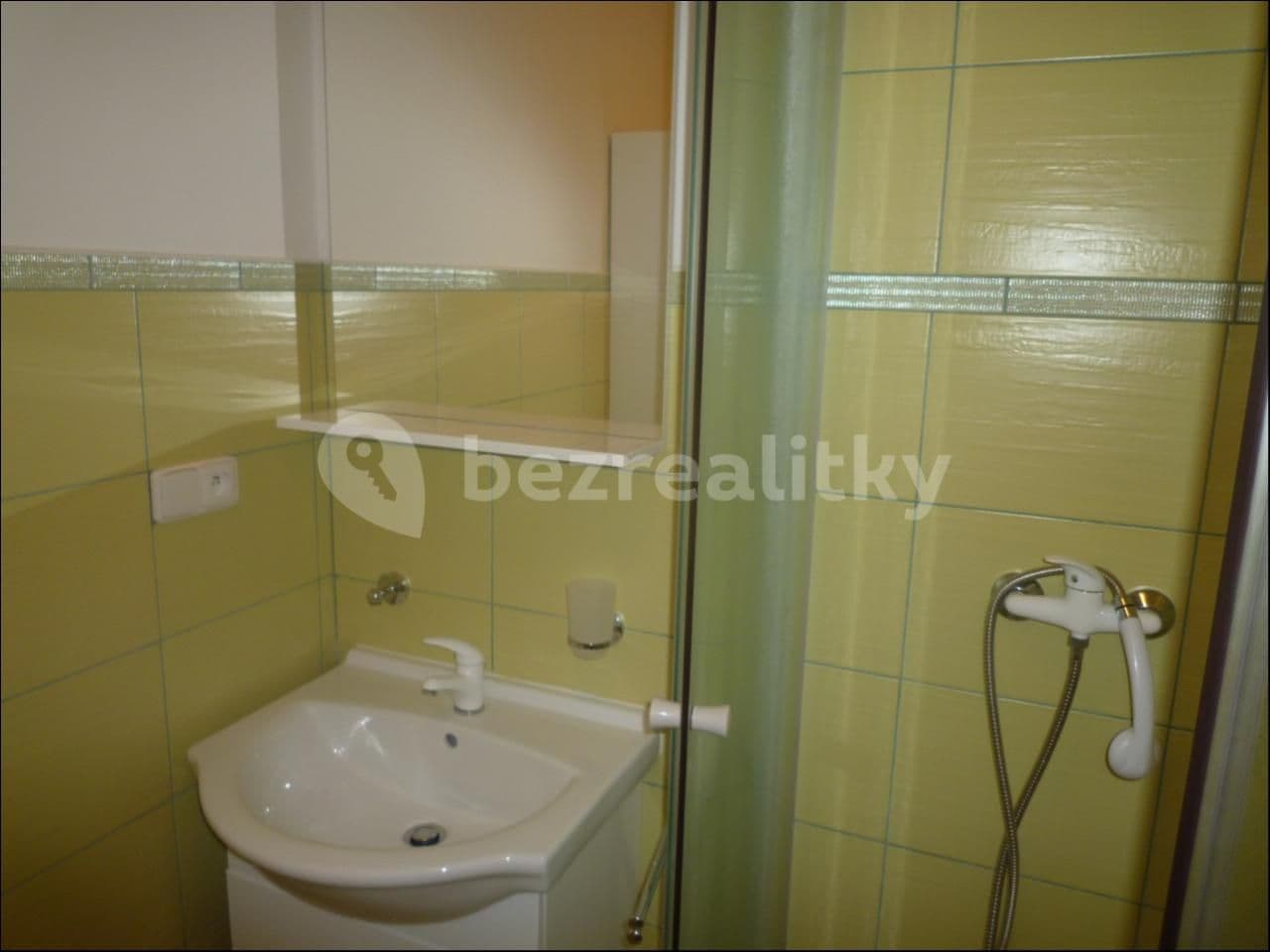 Prenájom bytu 2-izbový 68 m², Za Universitou, Dobruška, Královéhradecký kraj Prenájom bytu 2-izbový 68 m², Za Universitou, Dobruška, Královéhradecký kraj