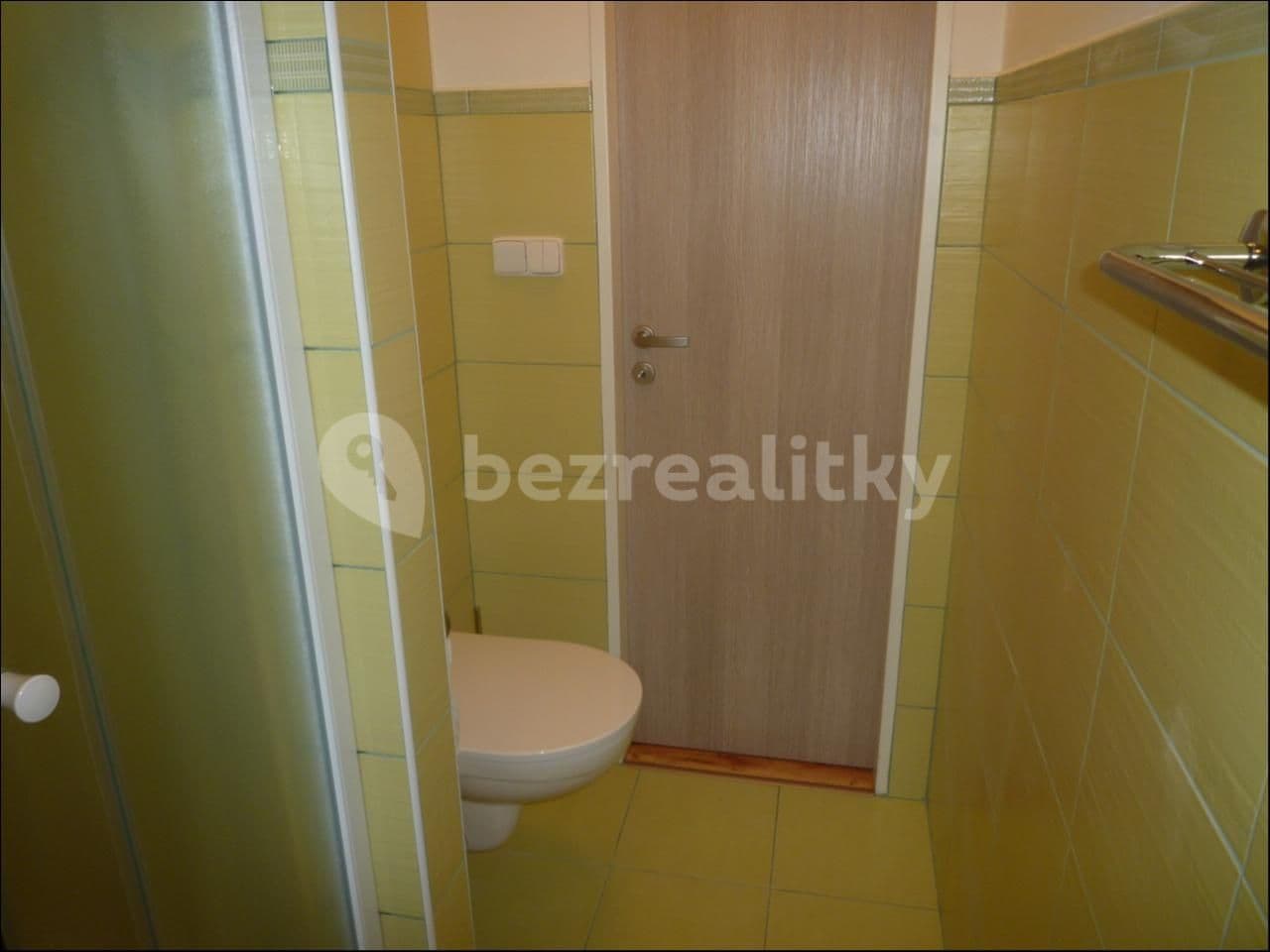 Prenájom bytu 2-izbový 68 m², Za Universitou, Dobruška, Královéhradecký kraj Prenájom bytu 2-izbový 68 m², Za Universitou, Dobruška, Královéhradecký kraj