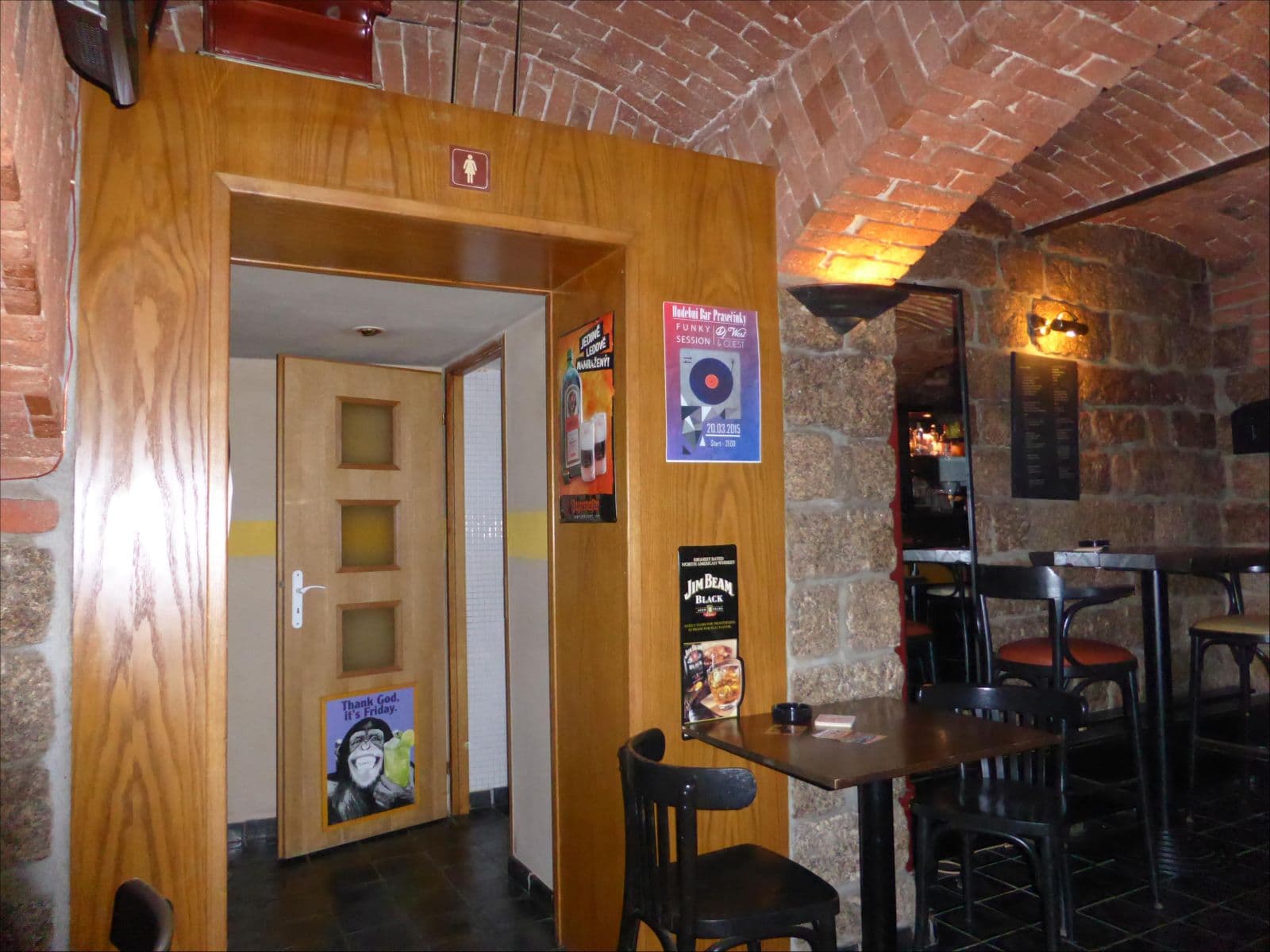 Prenájom nebytového priestoru 170 m², náměstí Šaldovo, Liberec, Liberecký kraj Prenájom nebytového priestoru 170 m², náměstí Šaldovo, Liberec, Liberecký kraj