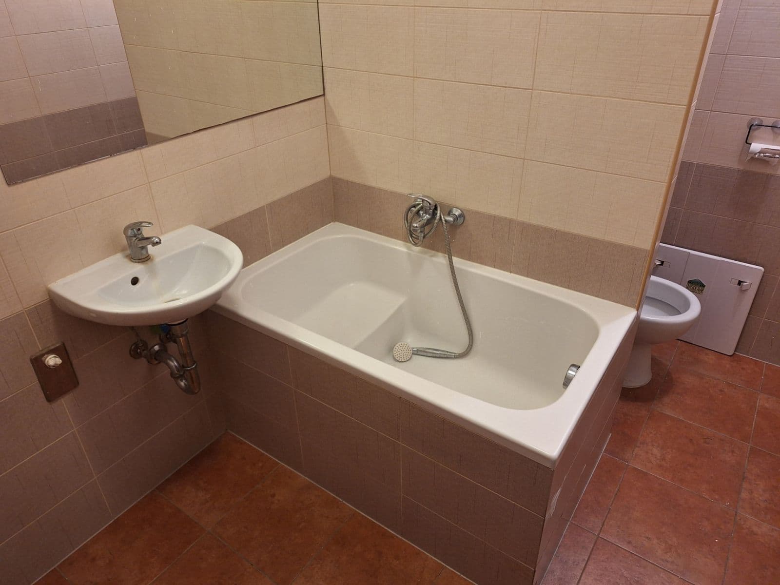 Prenájom bytu Garsoniéra 21 m², náměstí Generála Píky, Plzeň, Plzeňský kraj Prenájom bytu Garsoniéra 21 m², náměstí Generála Píky, Plzeň, Plzeňský kraj