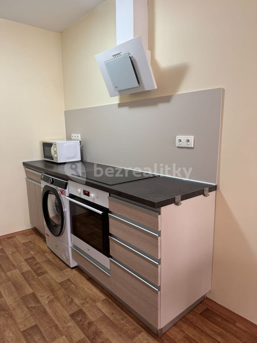 Prenájom bytu 2-izbový 43 m², Mohylová, Praha, Praha Prenájom bytu 2-izbový 43 m², Mohylová, Praha, Praha