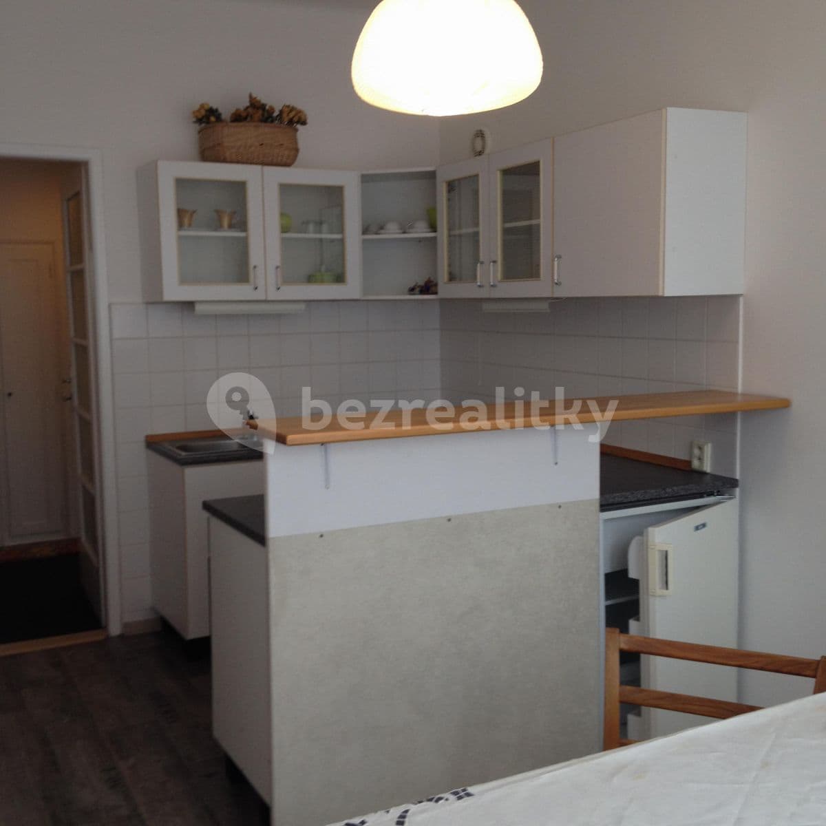 Prenájom bytu 3-izbový 75 m², Nad Popelkou, Praha, Praha Prenájom bytu 3-izbový 75 m², Nad Popelkou, Praha, Praha