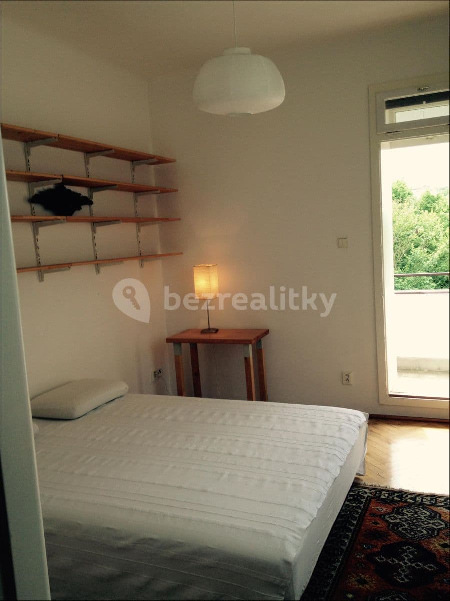 Prenájom bytu 3-izbový 75 m², Nad Popelkou, Praha, Praha Prenájom bytu 3-izbový 75 m², Nad Popelkou, Praha, Praha