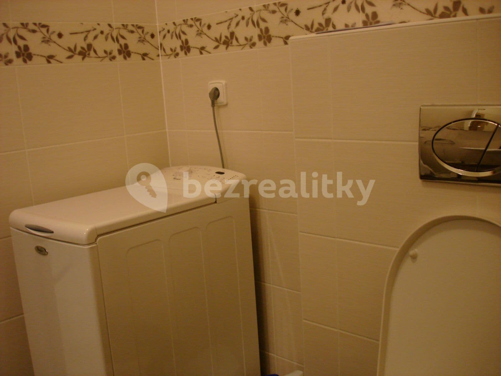 Prenájom bytu 1-izbový 33 m², Musílkova, Praha, Praha Prenájom bytu 1-izbový 33 m², Musílkova, Praha, Praha