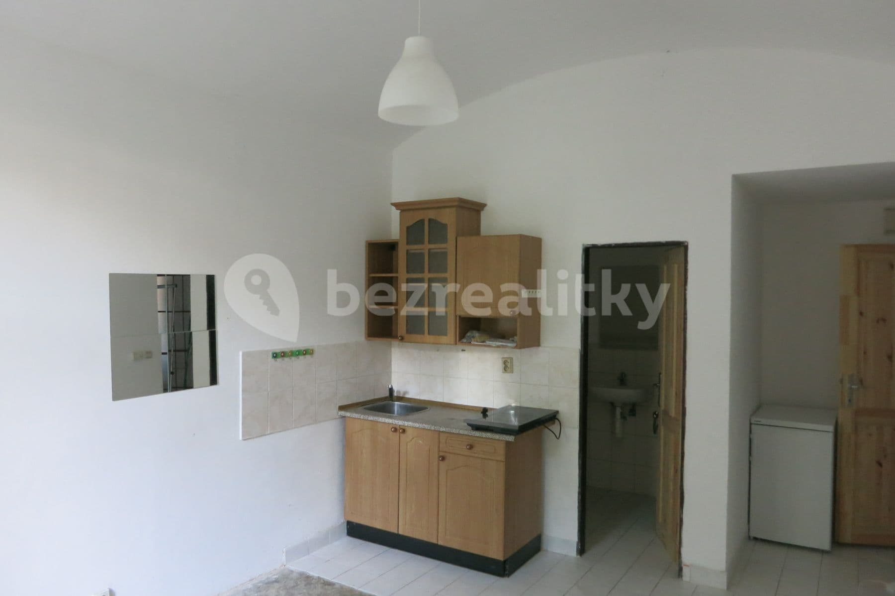 Prenájom bytu 1-izbový 24 m², Řehořova, Praha, Praha Prenájom bytu 1-izbový 24 m², Řehořova, Praha, Praha