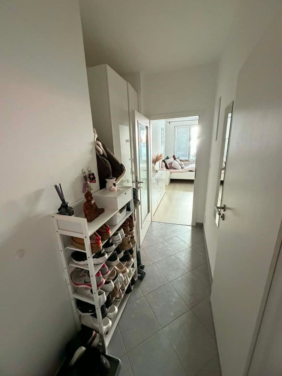 Prenájom bytu Garsoniéra 28 m², Míšovická, Praha, Praha Prenájom bytu Garsoniéra 28 m², Míšovická, Praha, Praha