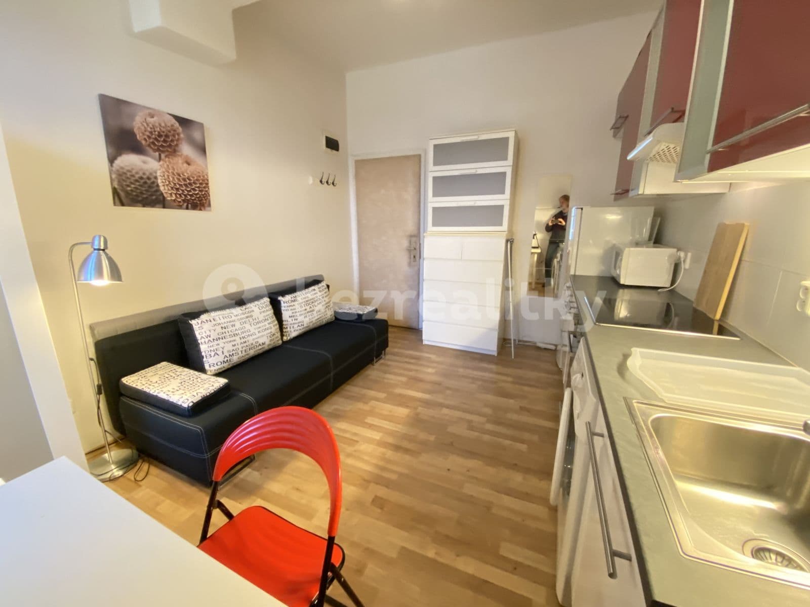 Prenájom bytu Garsoniéra 19 m², Koldínova, Praha, Praha Prenájom bytu Garsoniéra 19 m², Koldínova, Praha, Praha