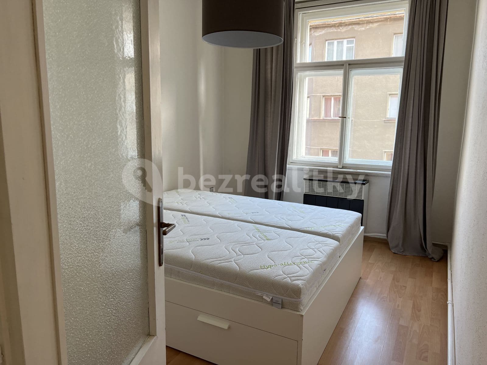 Prenájom bytu 2-izbový 52 m², Mojmírova, Praha, Praha Prenájom bytu 2-izbový 52 m², Mojmírova, Praha, Praha