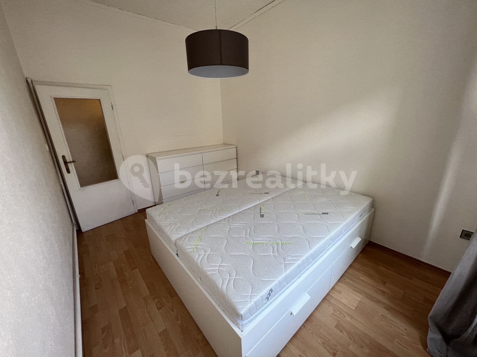 Prenájom bytu 2-izbový 52 m², Mojmírova, Praha, Praha Prenájom bytu 2-izbový 52 m², Mojmírova, Praha, Praha