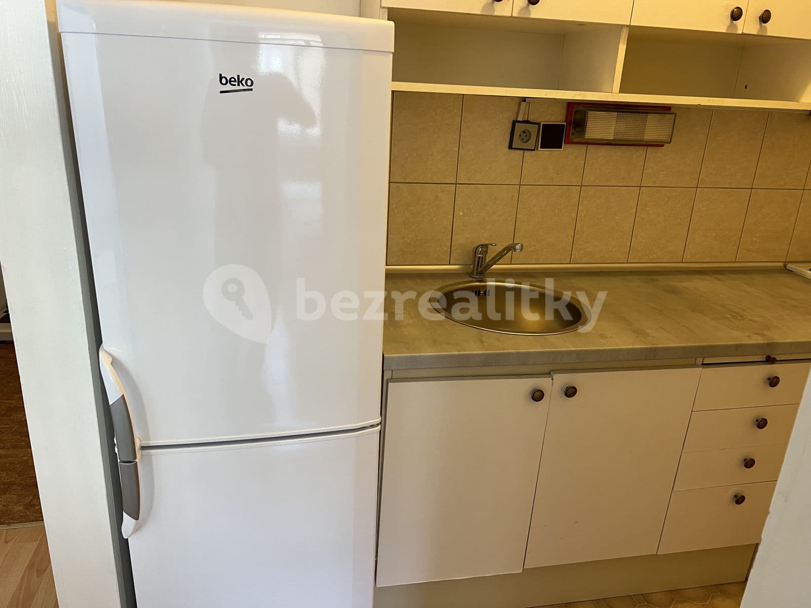 Prenájom bytu 2-izbový 52 m², Mojmírova, Praha, Praha Prenájom bytu 2-izbový 52 m², Mojmírova, Praha, Praha