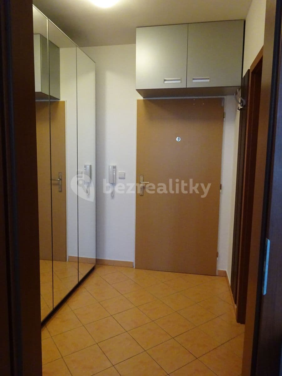 Prenájom bytu Garsoniéra 30 m², Zrzavého, Praha, Praha Prenájom bytu Garsoniéra 30 m², Zrzavého, Praha, Praha