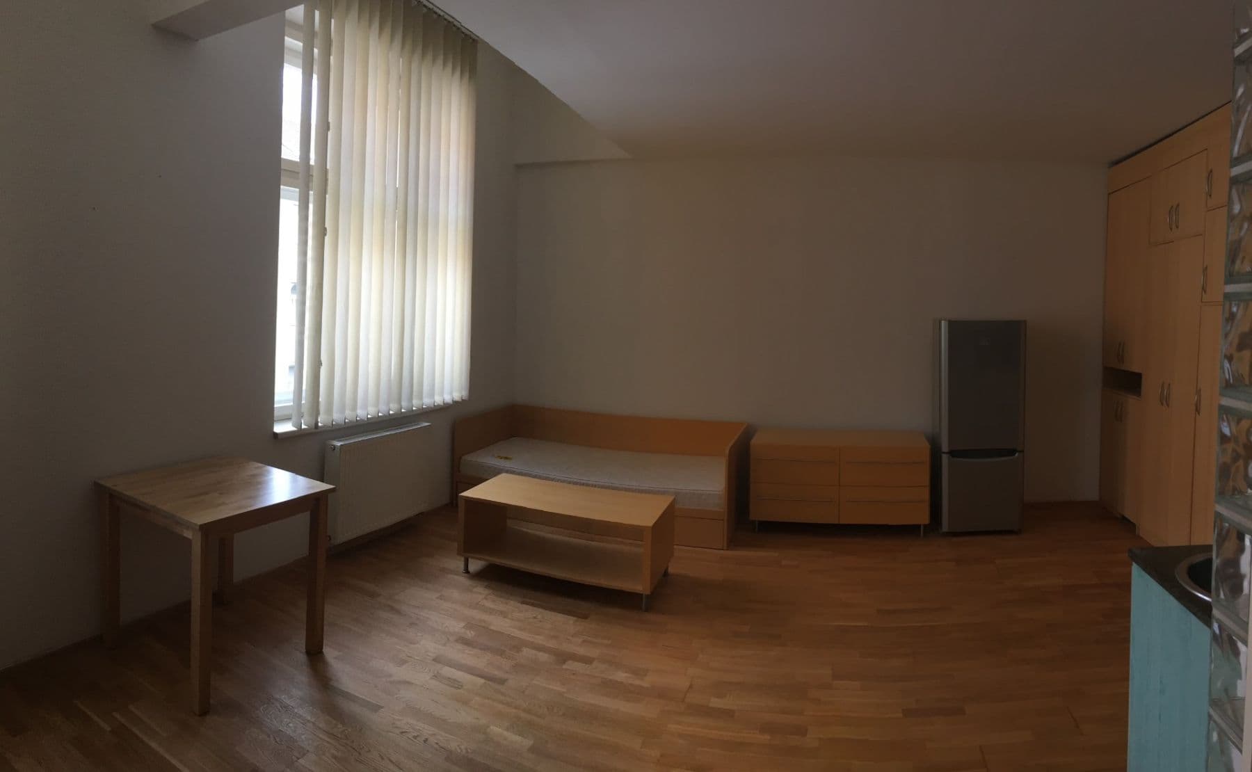 Prenájom bytu 1-izbový 35 m², Bělehradská, Praha, Praha Prenájom bytu 1-izbový 35 m², Bělehradská, Praha, Praha